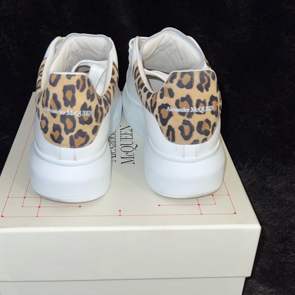 Worn once size 39.5